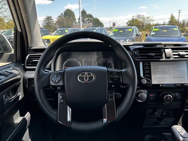 2022 Toyota 4Runner TRD Off-Road