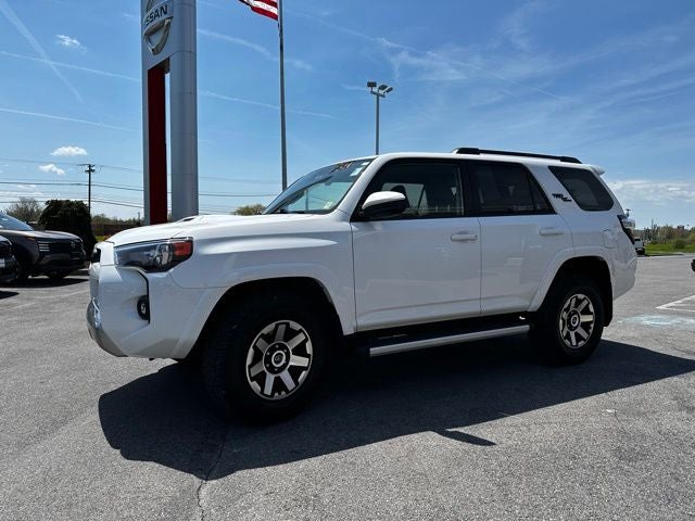2022 Toyota 4Runner TRD Off-Road