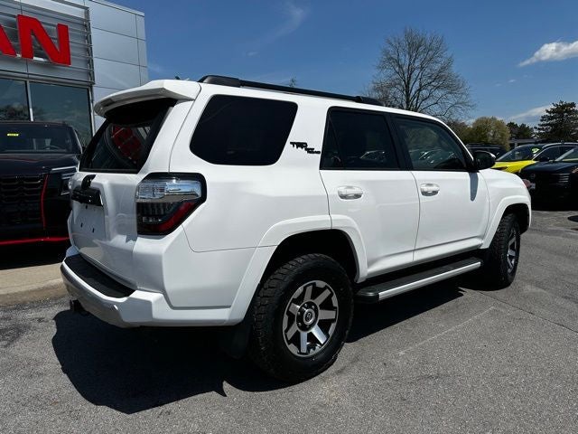 2022 Toyota 4Runner TRD Off-Road