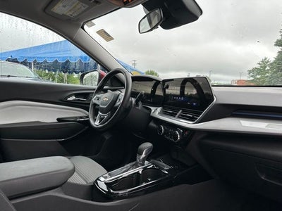 2024 Chevrolet Trax LT