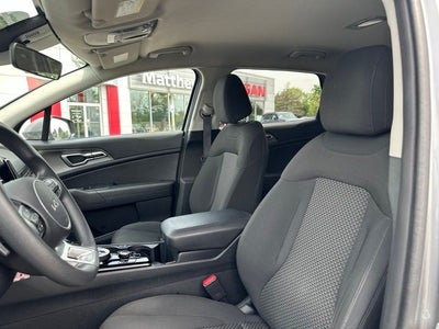 2023 Kia Sportage Hybrid LX