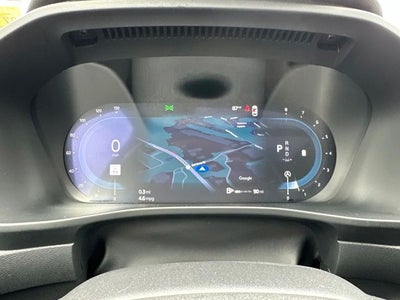 2025 Volvo XC40 B5 Core