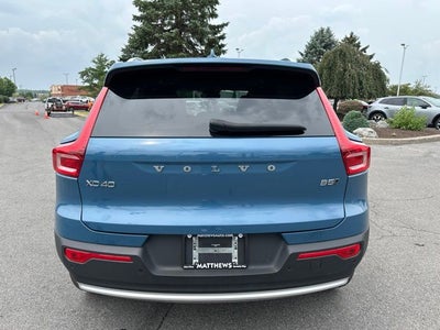2025 Volvo XC40 B5 Core