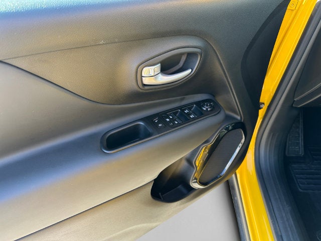 2023 Jeep Renegade Altitude