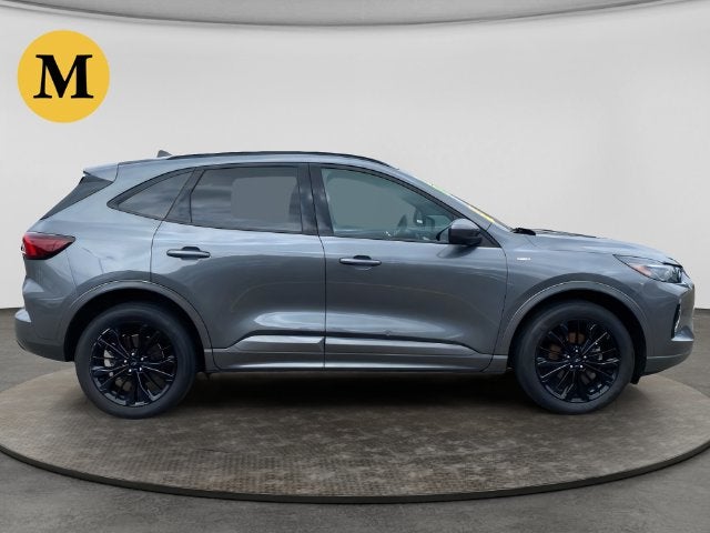 2023 Ford Escape ST-Line Elite