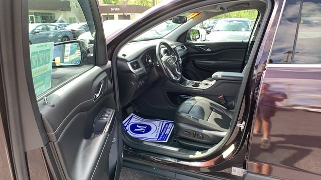 2021 GMC Acadia SLT