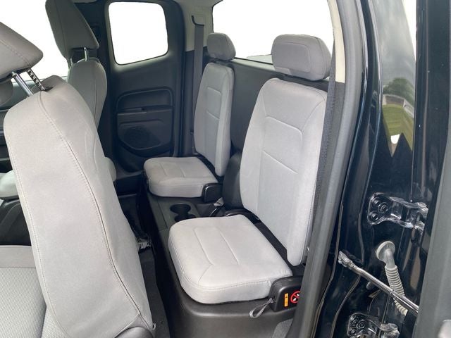2022 GMC Canyon Elevation Standard