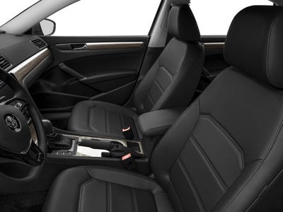 2018 Volkswagen Passat 2.0T R-Line