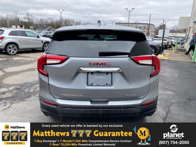 2024 GMC Terrain SLE