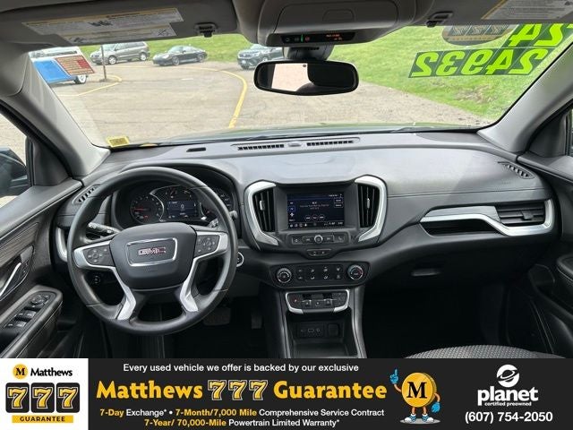 2024 GMC Terrain SLE
