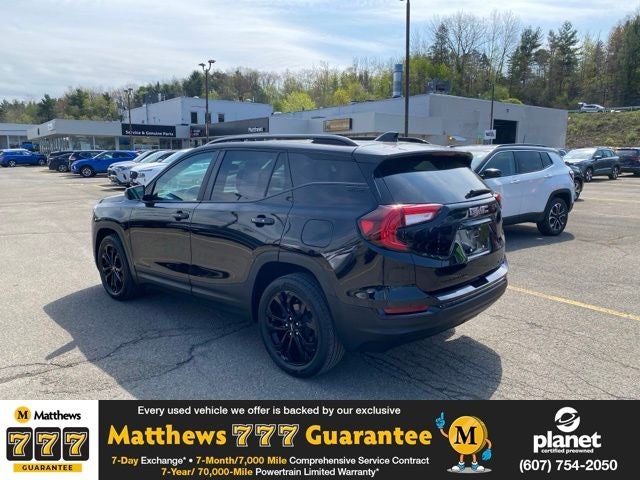 2022 GMC Terrain SLE