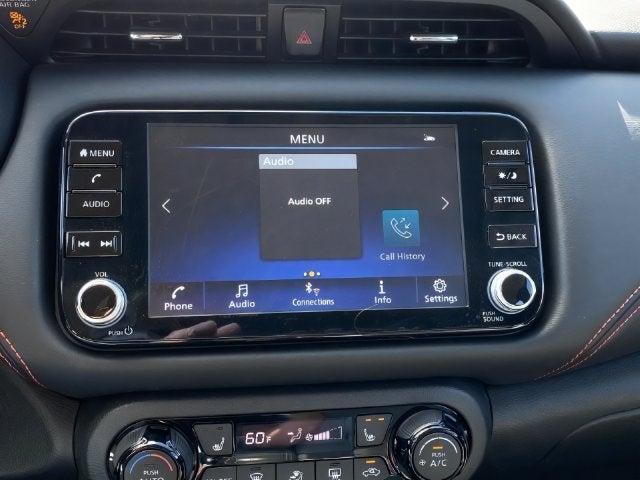 2021 Nissan Kicks SR