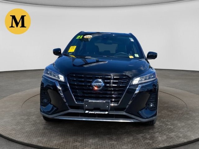 2021 Nissan Kicks SR