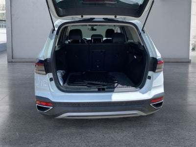 2025 Volkswagen Taos 1.5T SEL