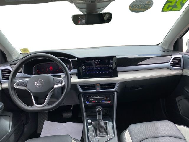 2025 Volkswagen Taos 1.5T SEL