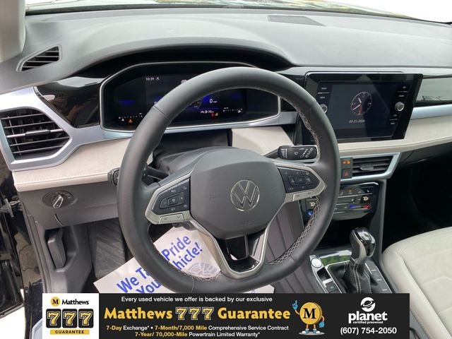 2025 Volkswagen Taos 1.5T SE