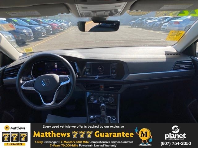 2022 Volkswagen Jetta 1.5T SE