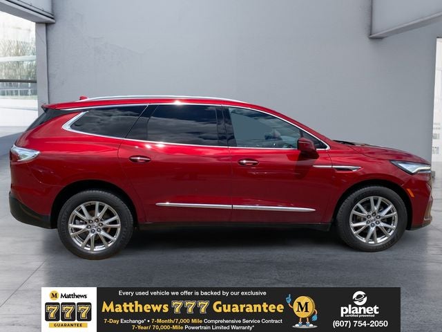 2024 Buick Enclave Essence