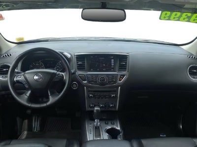 2020 Nissan Pathfinder SL