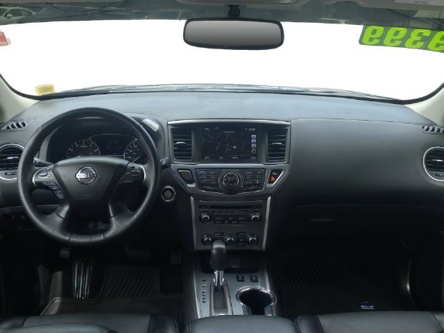 2020 Nissan Pathfinder SL