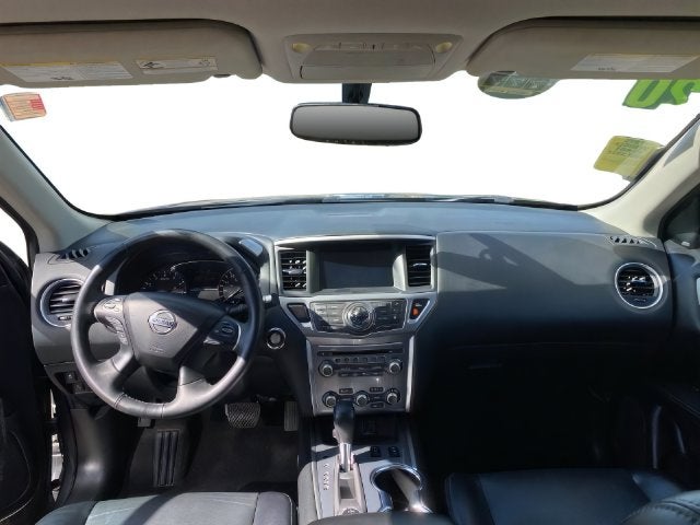 2020 Nissan Pathfinder SL