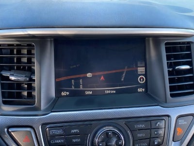 2020 Nissan Pathfinder SL