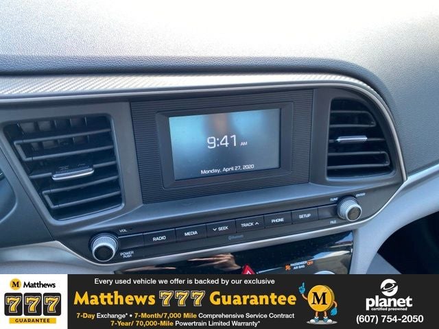 2019 Hyundai Elantra SE