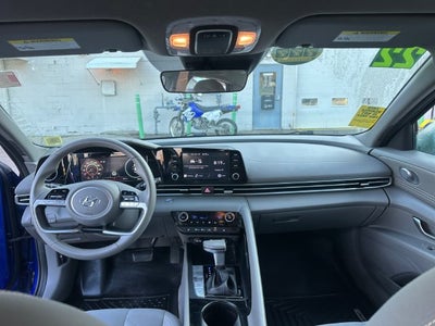 2022 Hyundai Elantra SEL