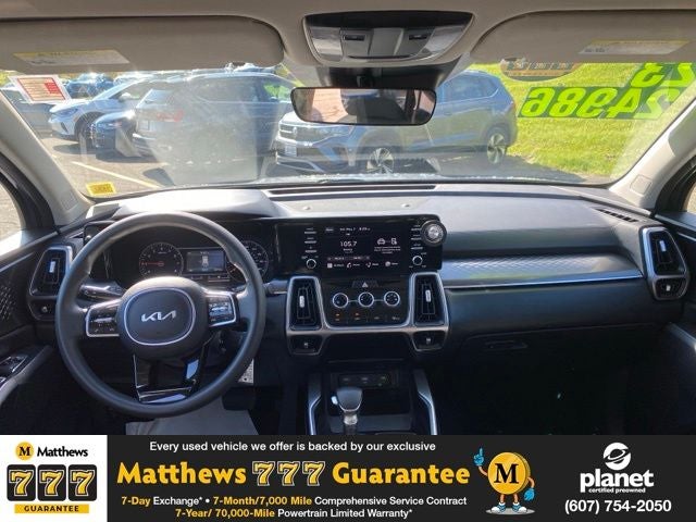 2023 Kia Sorento LX