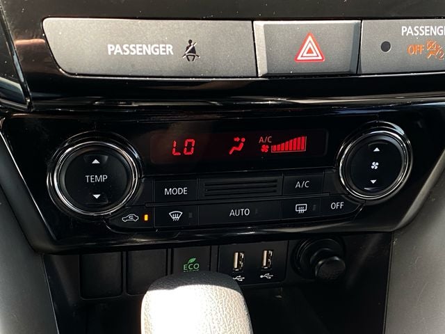 2023 Mitsubishi Eclipse Cross LE