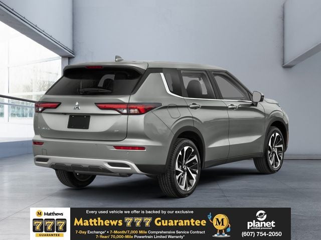 2023 Mitsubishi Outlander SE