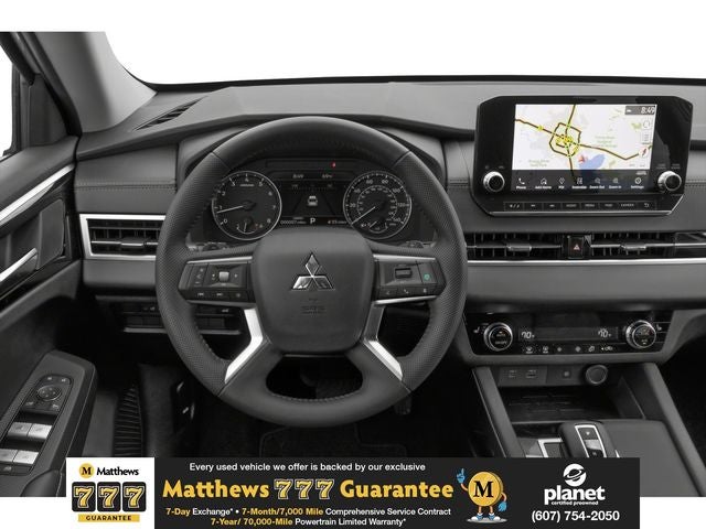 2023 Mitsubishi Outlander SE