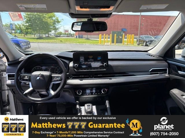 2022 Mitsubishi Outlander SEL