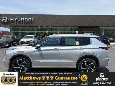 2022 Mitsubishi Outlander SEL