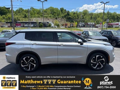 2022 Mitsubishi Outlander SEL