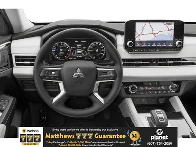 2023 Mitsubishi Outlander SEL