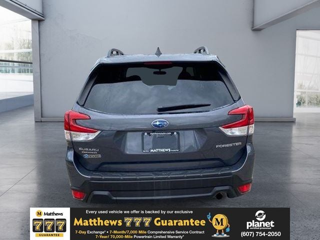 2022 Subaru Forester Premium