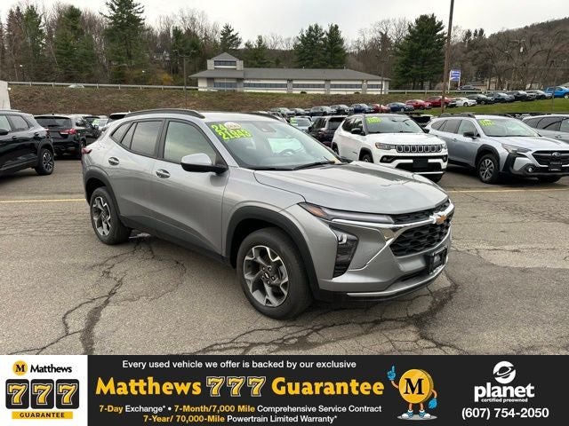 2024 Chevrolet Trax LT