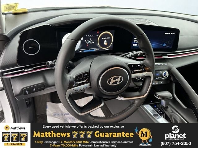 2025 Hyundai Elantra SEL Convenience