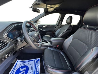 2025 Ford Escape ST-Line Select