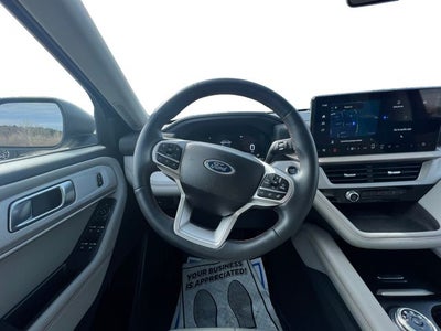 2025 Ford Explorer Active