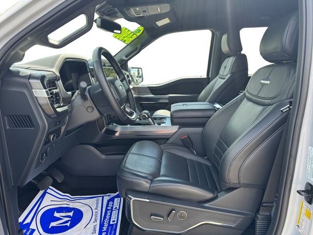2025 Ford F-150 Platinum