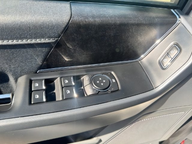 2024 Ford F-150 Lightning XLT