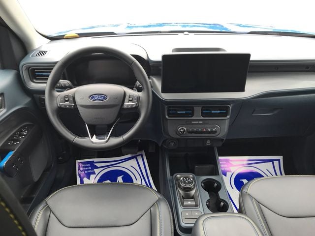 2025 Ford Maverick Lobo Standard