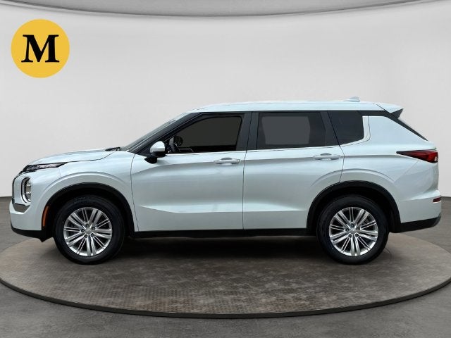 2024 Mitsubishi Outlander ES