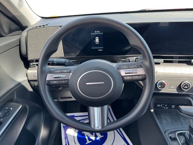 2025 Hyundai Kona SE