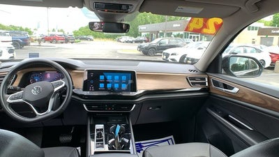 2024 Volkswagen Atlas 2.0T SE w/Technology