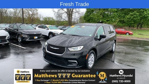 2023 Chrysler Pacifica Touring L