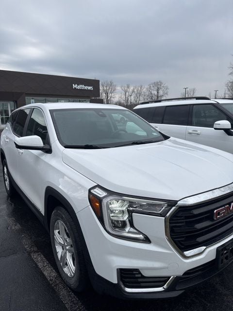 2024 GMC Terrain SLE