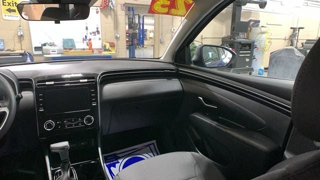 2023 Hyundai Tucson SE